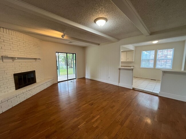 Photo - Peaceful 3 bedroom house in Broken Arrow!