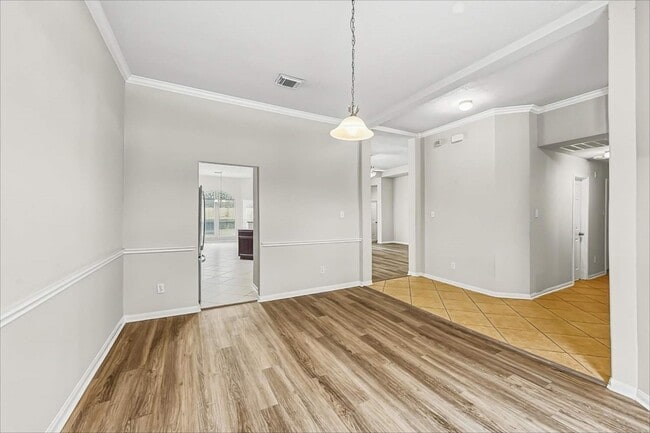 37 San Simeon Dr