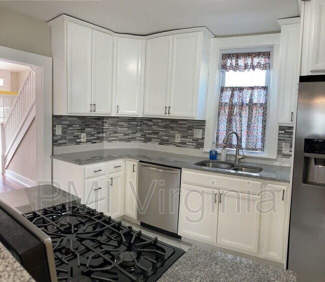 Photo - 1022 Mapole Ave