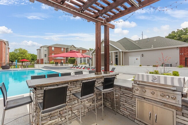 Pool Bar & Grill