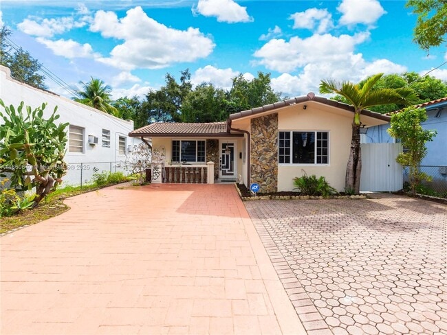 Photo - 33 NW 58th Ct Casa