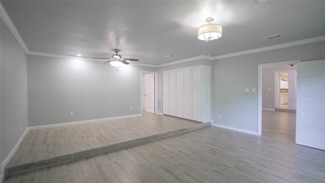 Photo - 3406 Deerwood Ln