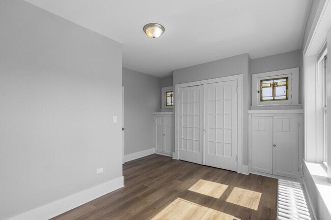 Photo - 2 bedroom in Chicago IL 60618 Unit 1E