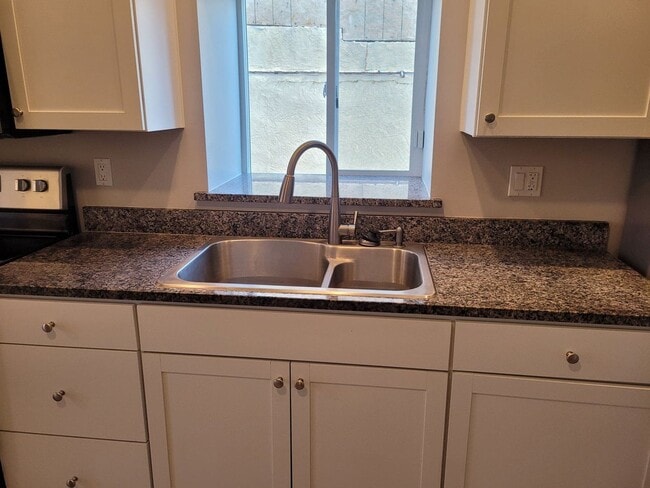 Photo - NEWLY REMODELED 1 BED 1 BATH