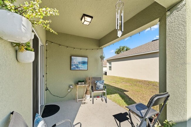 Photo - 242 E Main St