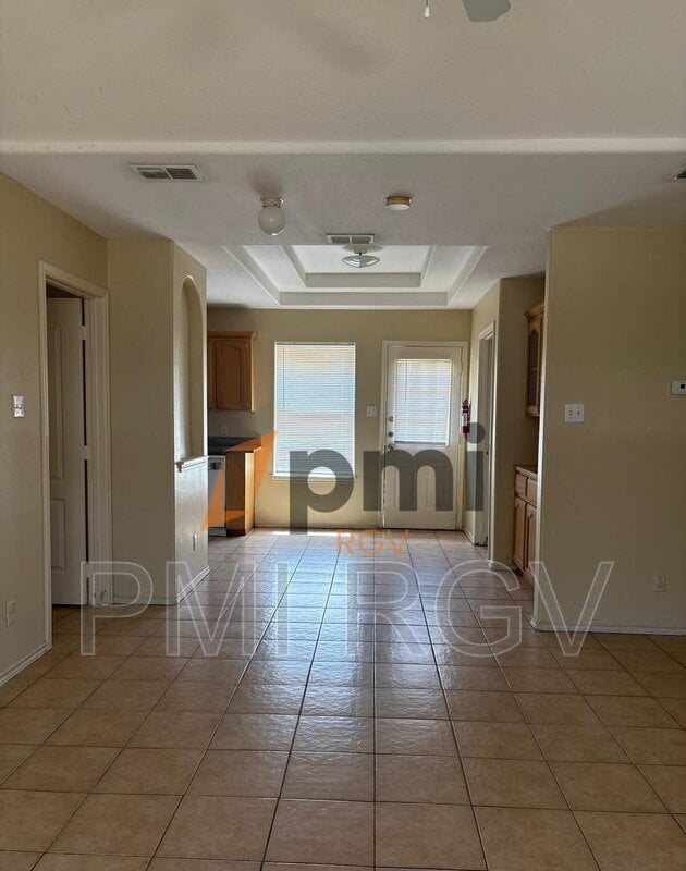 Photo - 1901 W Western Dr Unit 2