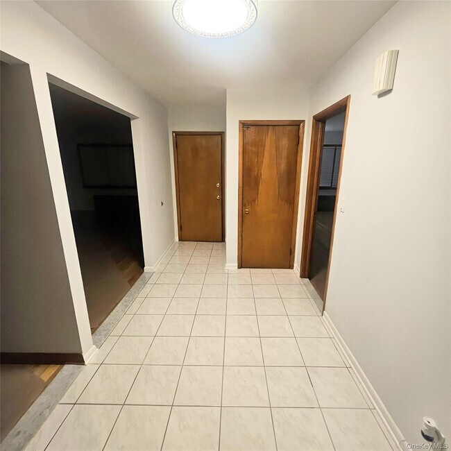 Photo - 109 Rockwell St Unit ONE