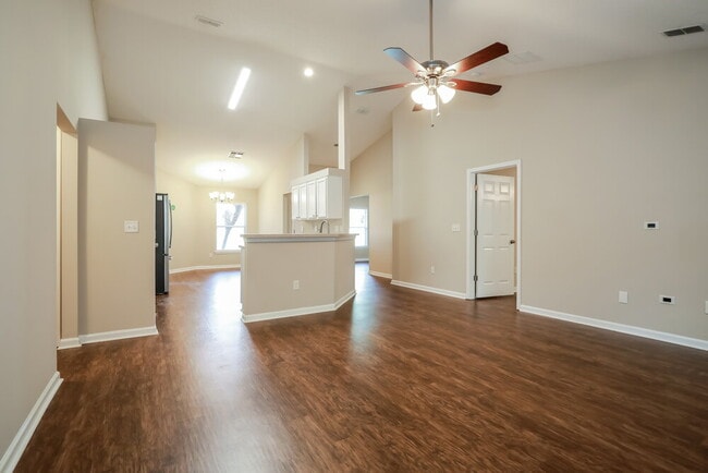 Photo - 1563 Bay Harbor Dr House