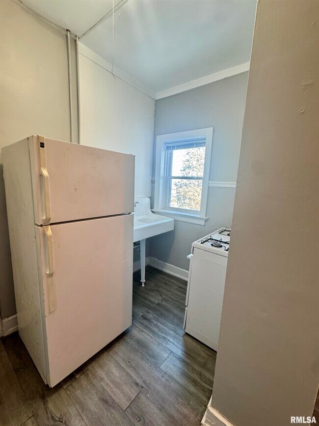 Photo - 2028 7th Ave Unit B2