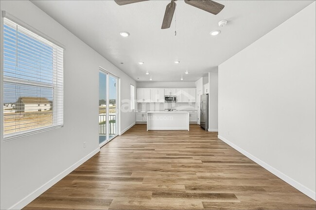 Photo - 1276 S Brixton Avenue