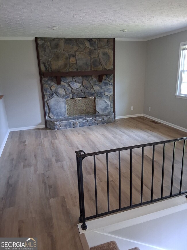 9109 Sterling Ridge Ln