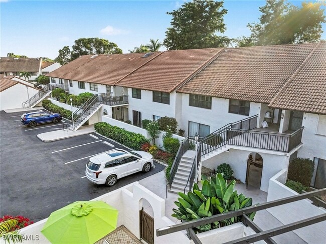 Building Photo - 4092 Belair Ln Unit 15