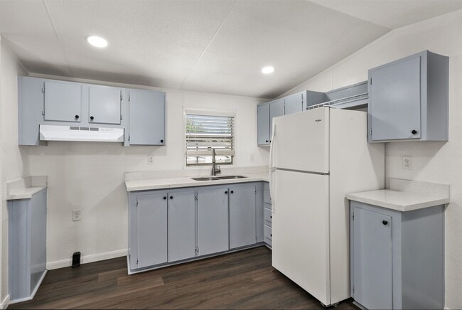 Photo - 2222 N Austin Ave