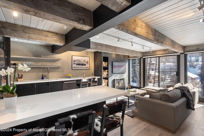 Photo - 1039 E Cooper Ave Unit 19B