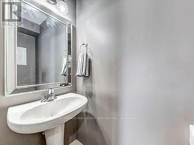 Photo - 52 Jeremiah Ln