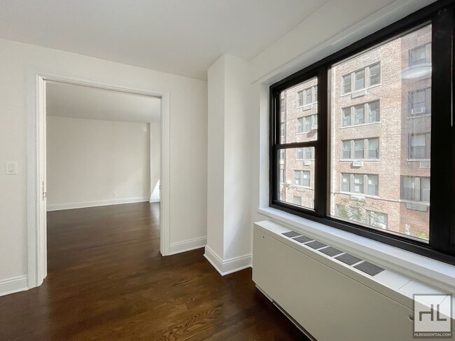 EAST 56 STREET - EAST 56 STREET Apartment Unit 3A