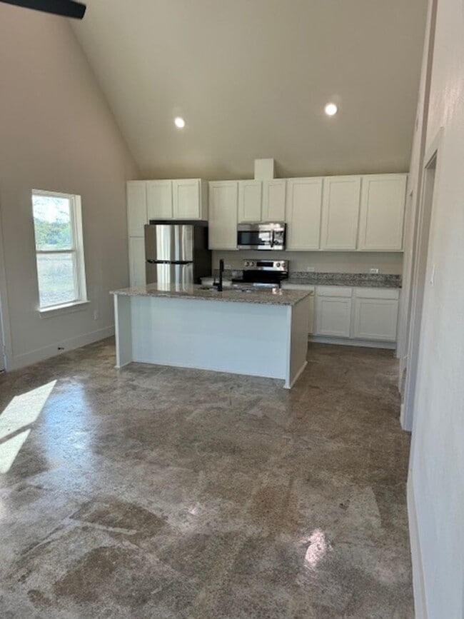 Photo - 166 Big Horn Dr