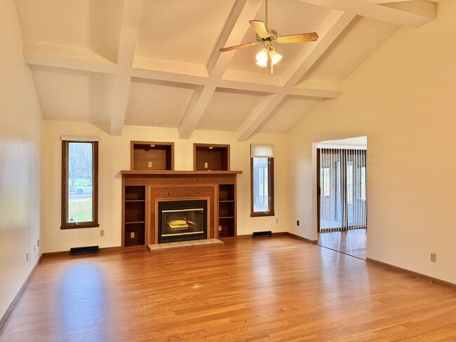 Photo - 9807 Double Ditch Cir