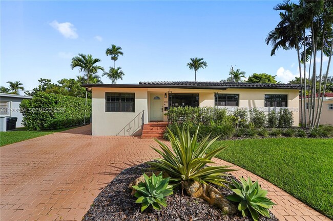 Photo - 6331 SW 18th St