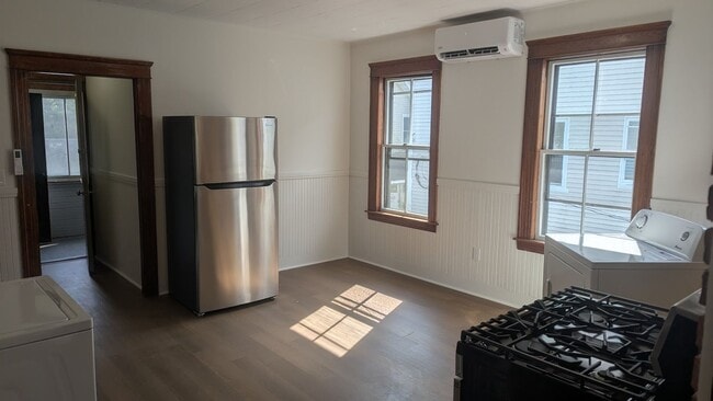 Photo - 15 Ericsson St Unit 15 Ericsson Street - #2