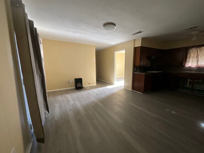 Photo - 1361 Shady Ln