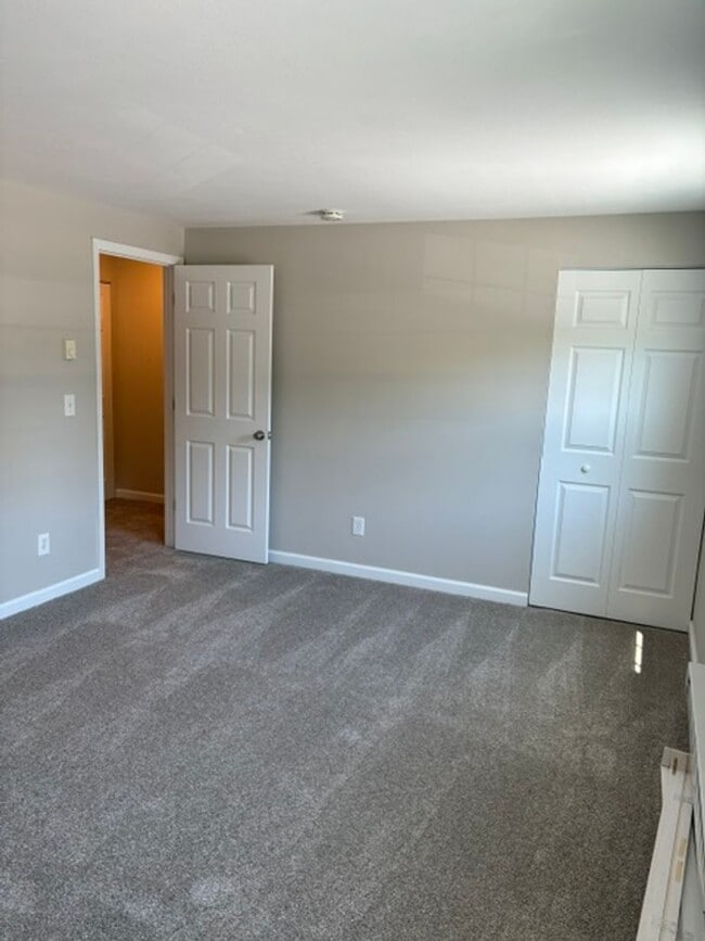 Photo - Village of Fayetteville Townhouse for Rent