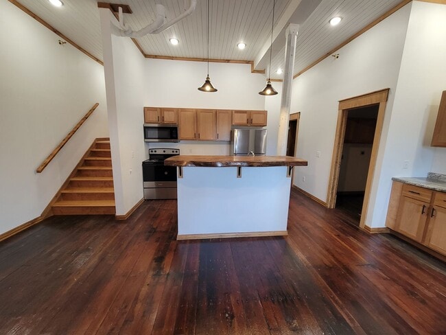 Photo - Pigeon Falls Lofts