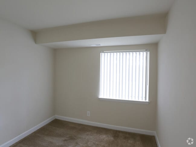 2HAB, 1BA - Forrest Street