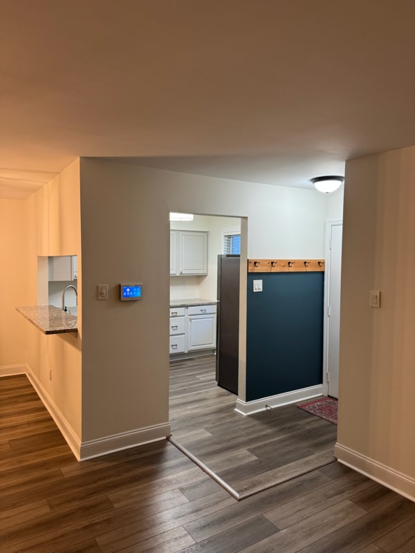 Photo - 347 Surrey Ct