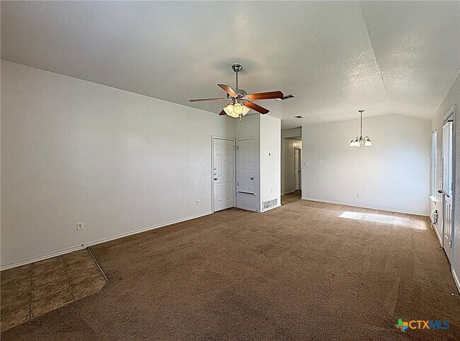 2706 Ashley Dr