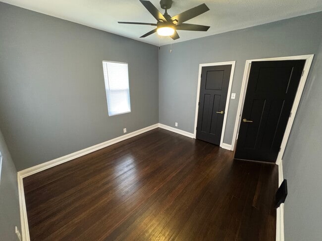 Photo - 3525 Mitchell Ave