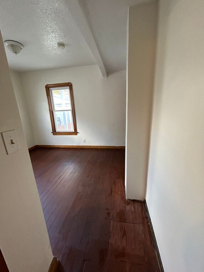 Photo - 4653 Horton Rd Unit 4653 Horton Rd (1st Floor)