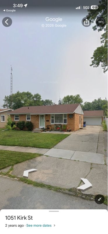 Photo - 1050 Kirk St
