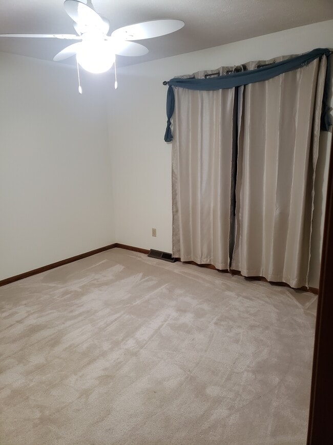 Photo - 5260 Silver Dawn Ln