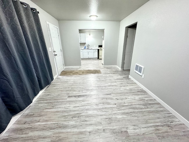 Photo - 63671 Harriet Rd