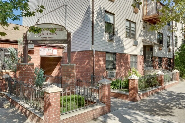 Brownsville Gardens