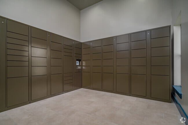 Package Center