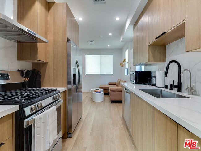 Photo - 2815 Redondo Blvd