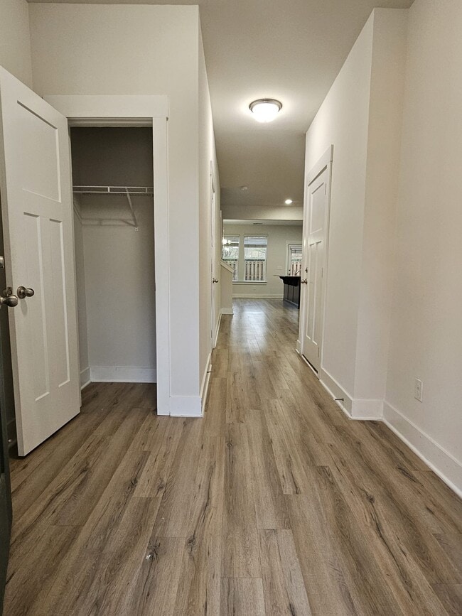 Photo - 114 Lerner Ct