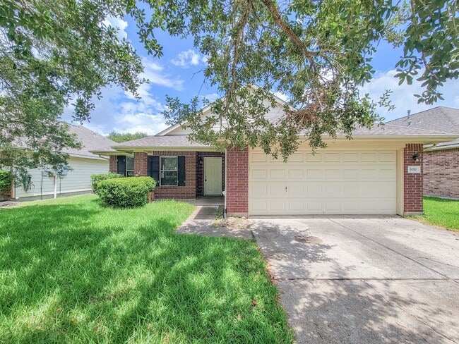 Building Photo - 3010 Stonecross Ln