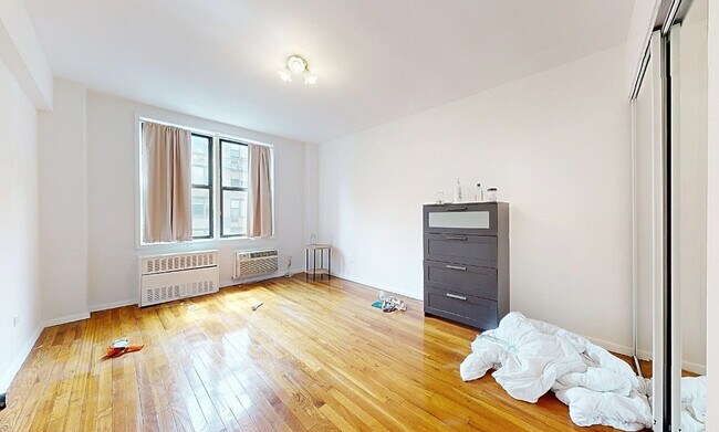 Photo - East 26th Street Unit 5P