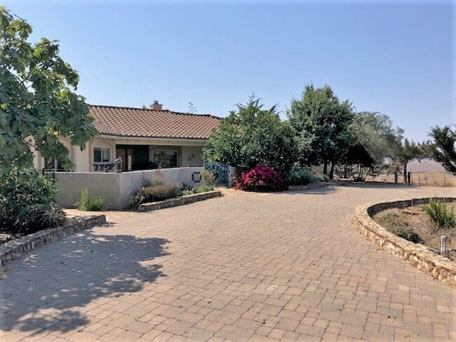 Photo - Exceptionally Private Estate Property with Spectacular Views