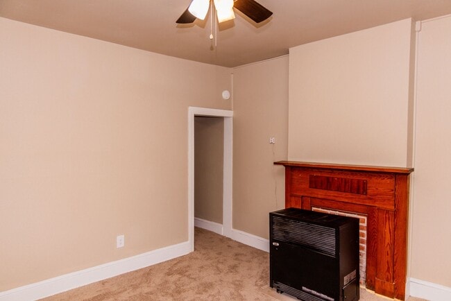Photo - 1019 W Leigh St Unit Apt #1st Fl