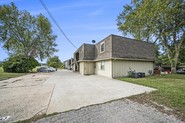 Photo - 3800 SW 8th St. Terrace