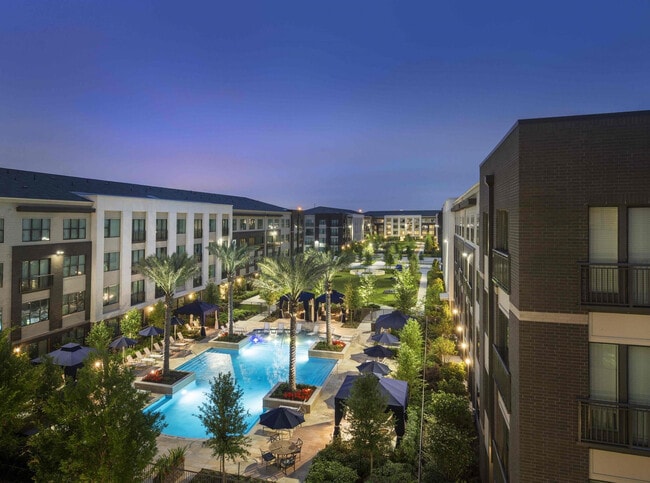 Viridian Design District