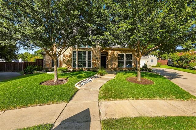 8809 Hedge Row Ct