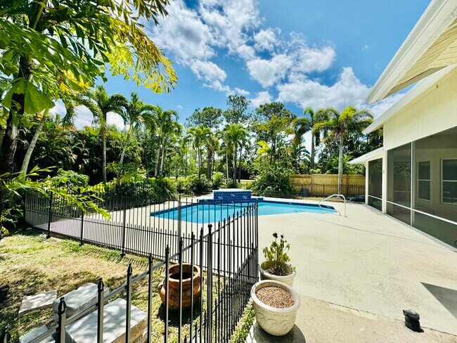 Photo - 6174 Royal Palm Beach Blvd