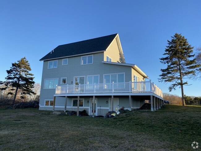 Building Photo - 5 Ram Island Farm Rd Rental