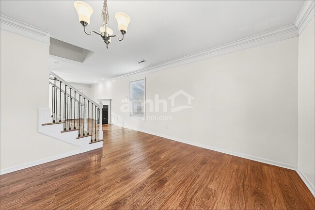 Photo - 8124 Cambridge Reserve Dr