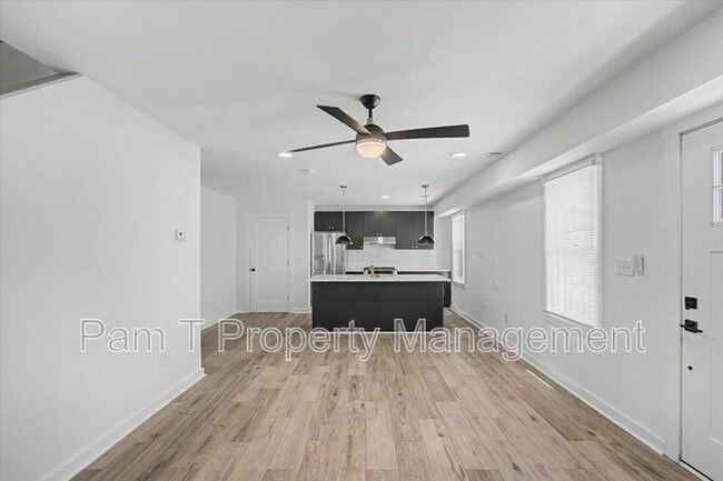 Photo - 201 A W 37th St